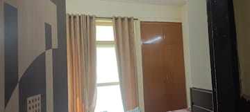 Room in 3 BHK Apartment at Sector 6, Dwarka – for Rent