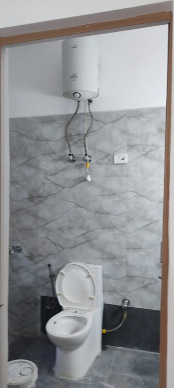 Bathroom in 4 BHK Independent House at Sector 50 – for Rent