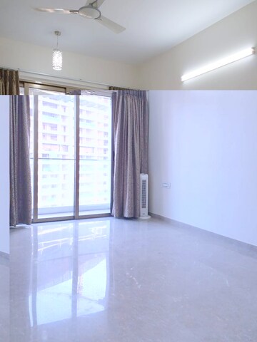 Room in 3 BHK Apartment at Kalpataru Imperia, Santacruz West – for Sale