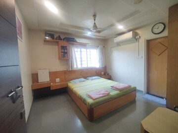 Bedroom in 4 BHK Builder Floor at Sarita Apartment Erandwane, Erandwane – for Sale
