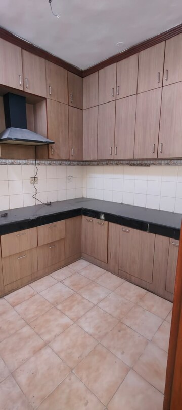 Kitchen in 4 BHK Apartment at Sector 5, Dwarka – for Rent
