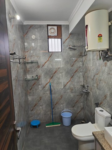 Bathroom in 3 BHK Builder Floor at Sector 42 – for Rent