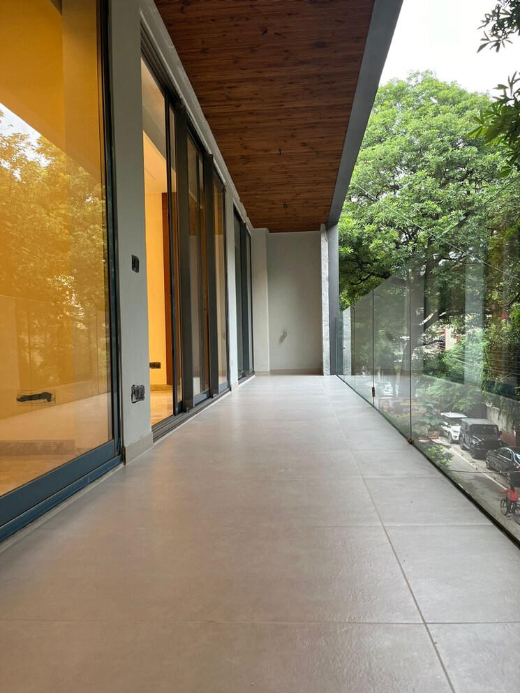 undefined, geetanjali enclave 4 Bedroom 360 Sq.Yd. Builder Floor In Geetanjali Enclave Delhi 8214127