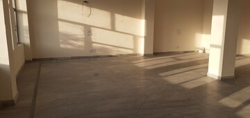 Room in  Land at Udyog Vihar Phase 1 – for Rent