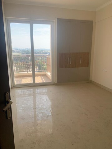Room in 3 BHK Apartment at Affinity Greens, International Airport Road – for Rent