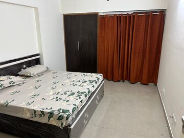 Bedroom in 3.5 BHK Apartment at Grihapravesh, Sector 77 – for Rent