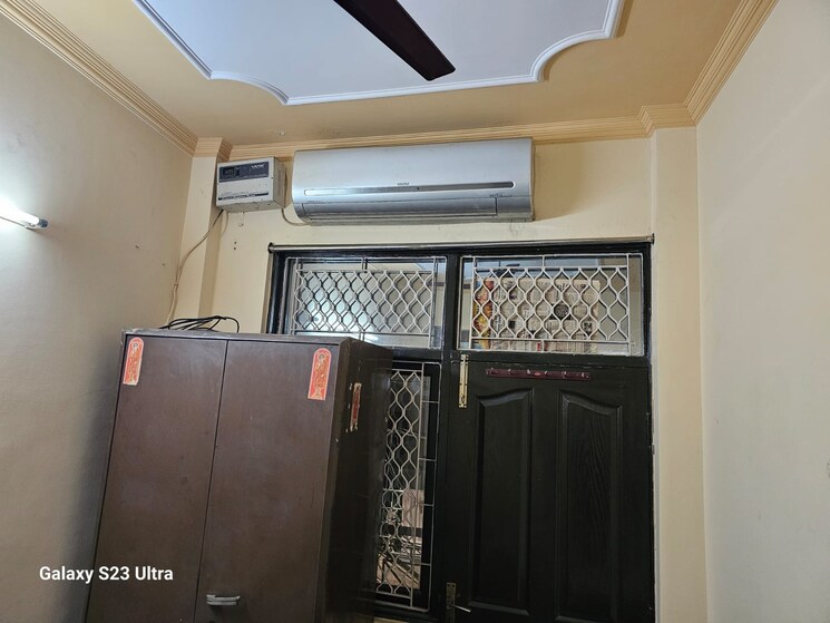 Other, mahaveer nagar 2 Bedroom 730 Sq.Ft. Builder Floor In Mahaveer Nagar Delhi 8214200