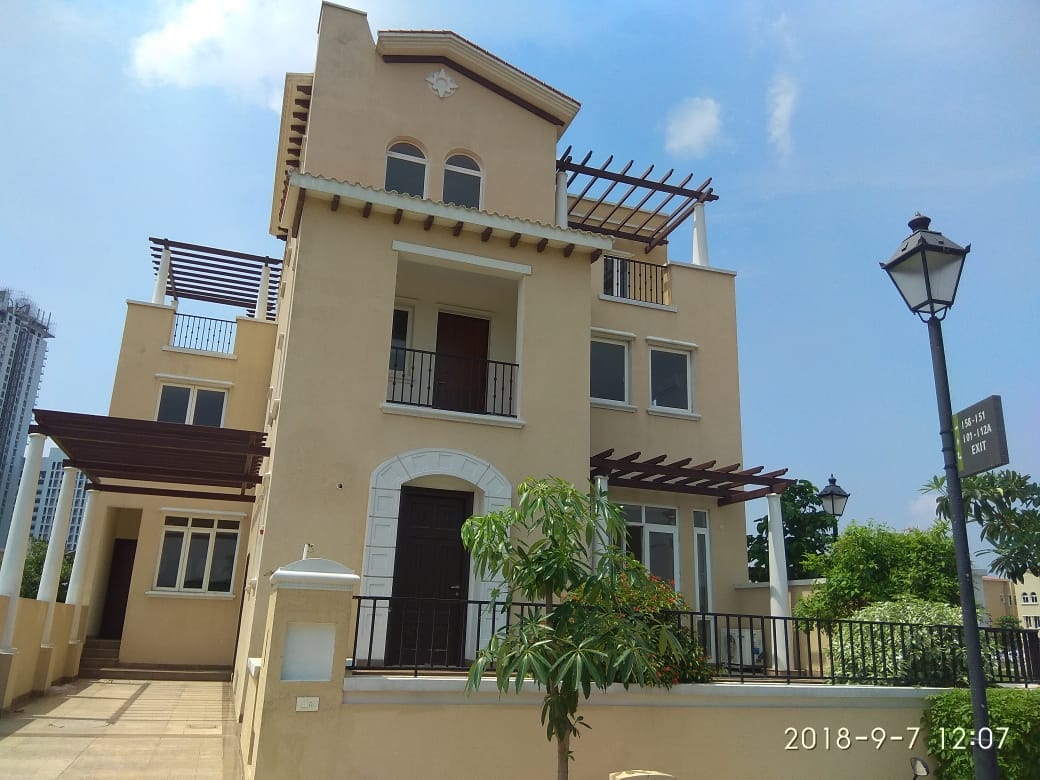 5 BHK + Pooja Room,Servant Room Villa For Sale in Emaar Marbella