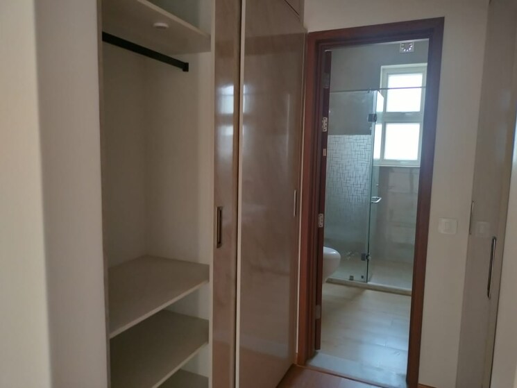 Bathroom, emaar-marbella 4 Bedroom 5605 Sq.Ft. Villa In Sector 66 Gurgaon 8214262
