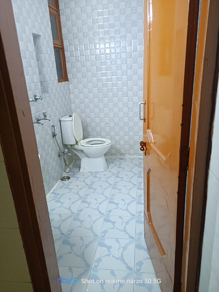Bathroom, ip extension 3 Bedroom 1250 Sq.Ft. Apartment In Ip Extension Delhi 8214258