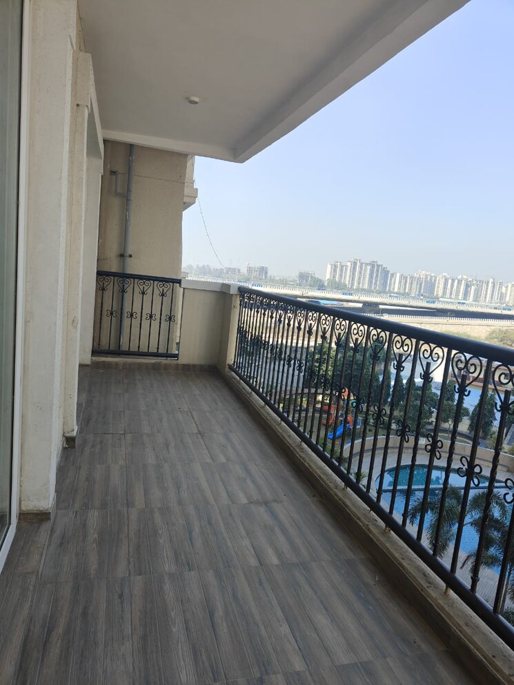 Balcony, ats-triumph 3.5 Bedroom 2290 Sq.Ft. Apartment In Sector 104 Gurgaon 8214299