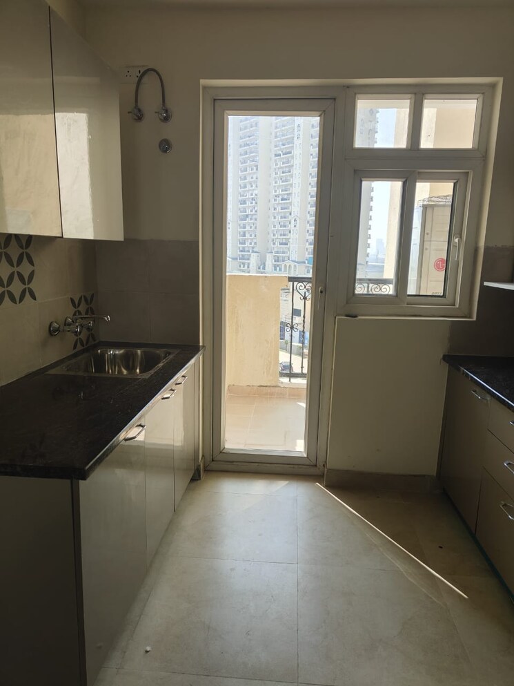 Kitchen, ats-triumph 3.5 Bedroom 2290 Sq.Ft. Apartment In Sector 104 Gurgaon 8214299