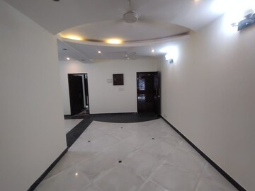 Room in 3 BHK Apartment at Sector 23 Dwarka – for Sale
