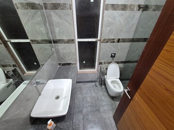 Bathroom in 4 BHK Apartment at Paradise Sai World Empire, Kharghar – for Rent