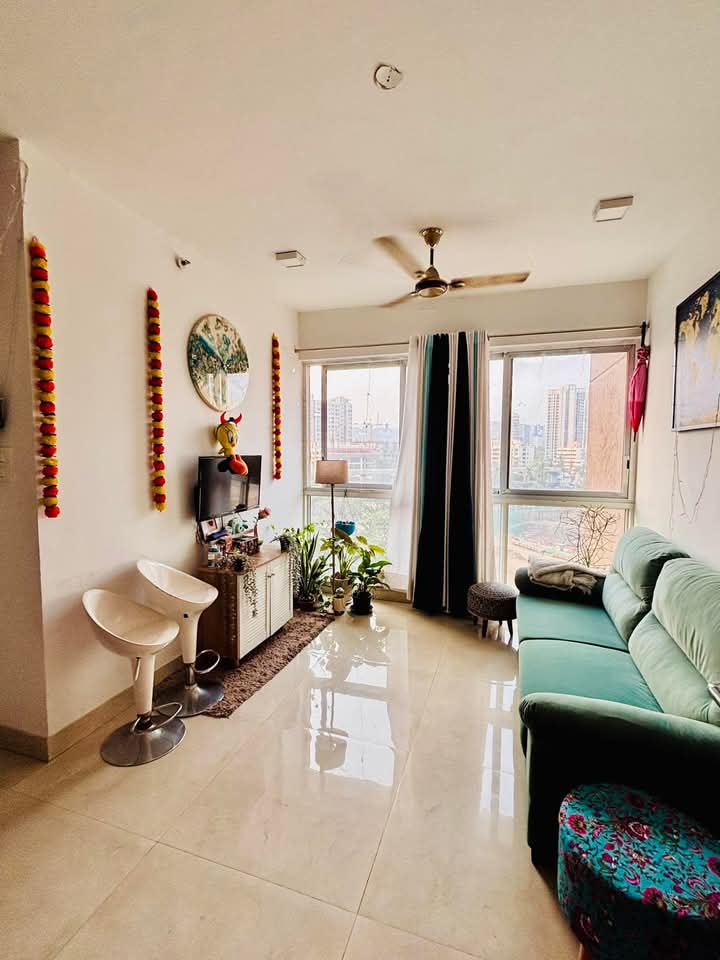 1 BHK 390 Sq.Ft. Apartment in Eden Rose CHS