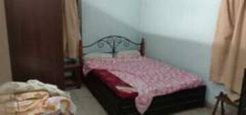 Bedroom in 3 BHK Builder Floor at Gomti Nagar – for Rent