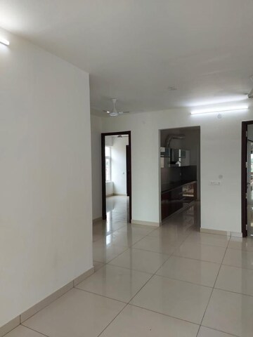 Room in 3 BHK Apartment at Hermitage Centralis, Vip Road – for Rent