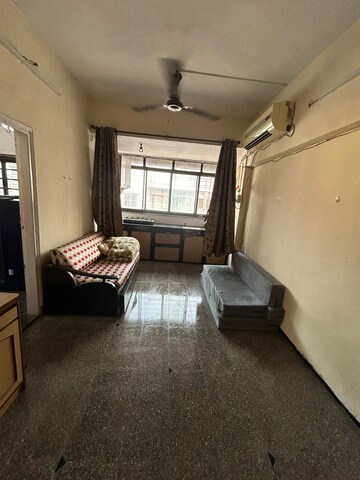 Living Room in 1 RK Apartment at Andheri West – for Rent