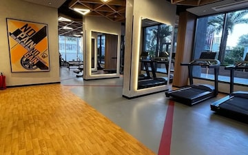 Office Space For Sale in Sheth Square, Goregaon West