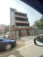 3 BHK + Servant Room 162 Sq.Mt. Independent House in SectoR-55 Noida