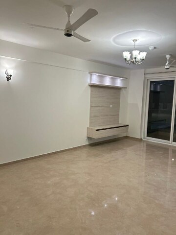 Room in 3.5 BHK Apartment at Tata La Vida, Sector 113 – for Rent