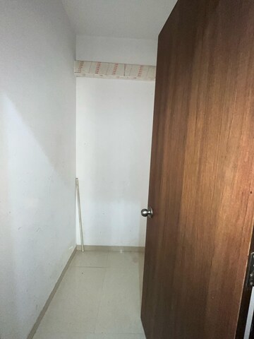  2 BHK Apartment at Lodha Lakeshore Greens, Dombivli East – for Rent
