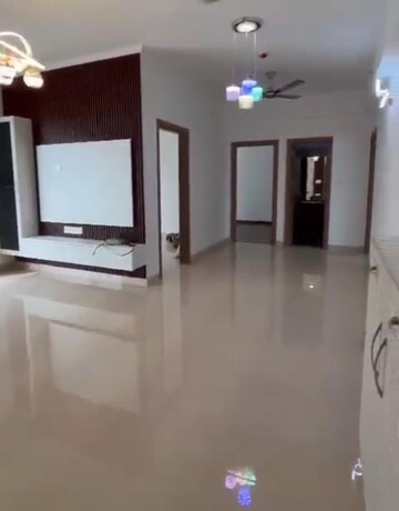Room in 3.5 BHK Apartment at ATS Nobility, Sector 4, Greater Noida – for Rent