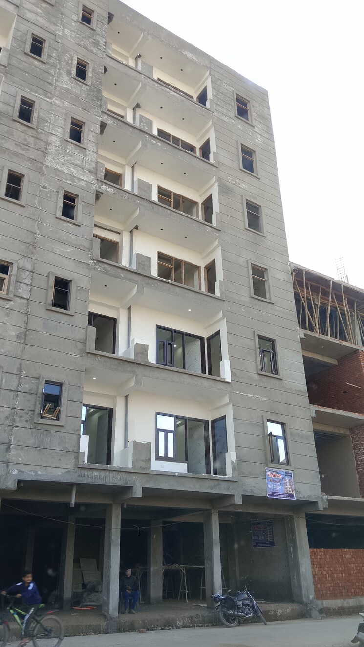 Exterior View, sector 73 3 Bedroom 1350 Sq.Ft. Builder Floor In Sector 73 Noida 8214585