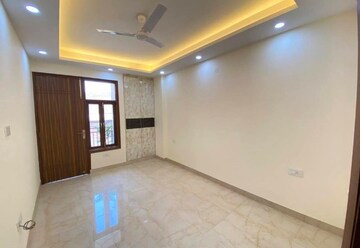 2 BHK Builder Floor For Rent in Saket