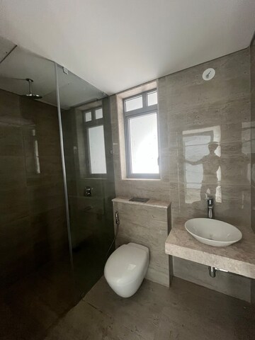 Bathroom in 6 BHK Apartment at Oberoi Sky City, Borivali East – for Sale