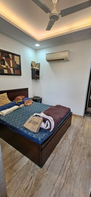 Bedroom in 3 BHK Builder Floor at New Rajinder Nagar – for Rent