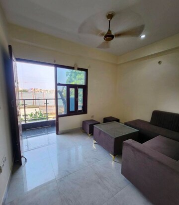 1 BHK Builder Floor For Rent in Saket