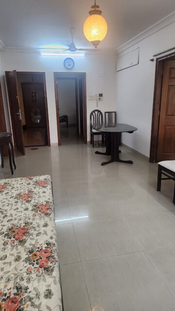 Furnished Amenities in 3 BHK Apartment at Chembur – for Rent