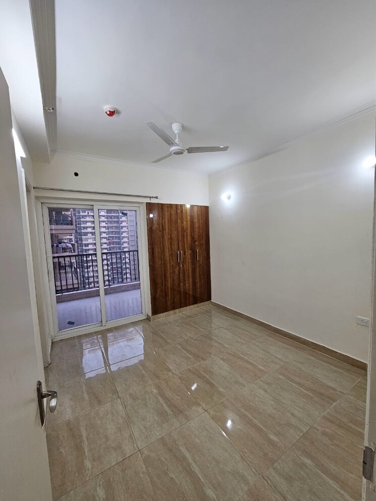 Room, gaur-city-2-14th-avenue 3 Bedroom 719 Sq.Ft. Apartment In Sector 16c Greater Noida Greater Noida 8214704
