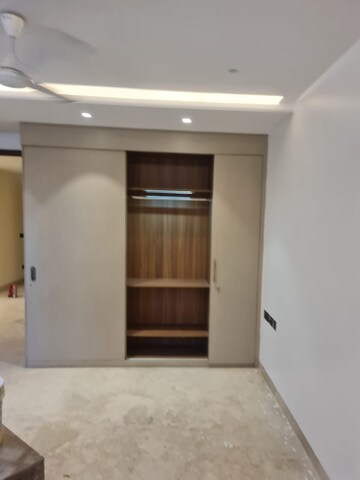 Building Lobby in 3 BHK Builder Floor at Greater Kailash I – for Rent