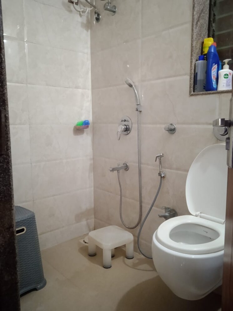 Bathroom, vile parle east 2 Bedroom 775 Sq.Ft. Apartment In Vile Parle East Mumbai 8214756