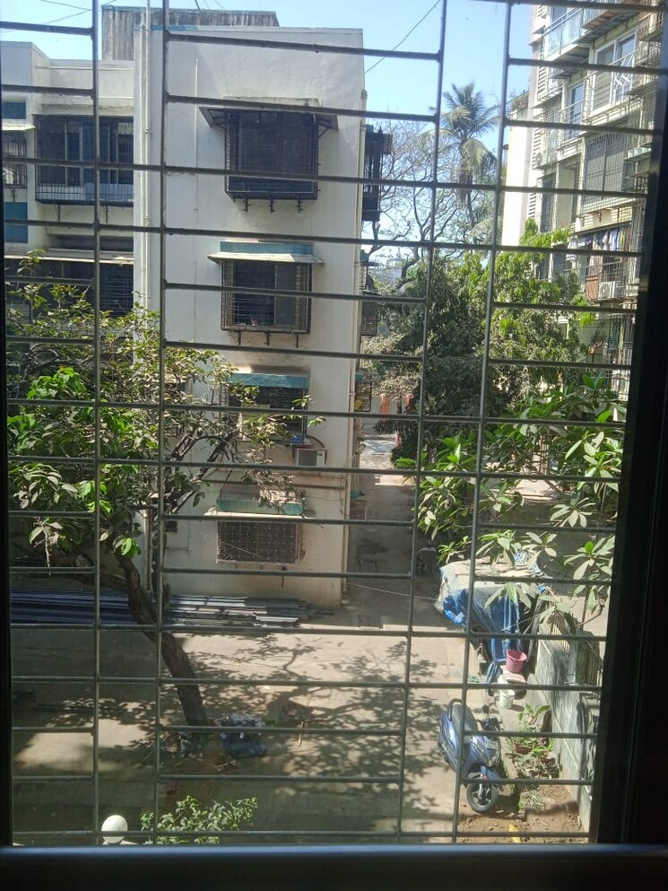 Balcony, vile parle east 2 Bedroom 775 Sq.Ft. Apartment In Vile Parle East Mumbai 8214756