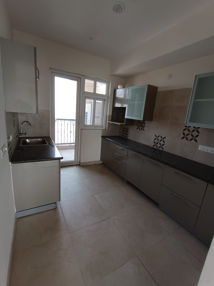 Kitchen, ats-triumph 3.5 Bedroom 2290 Sq.Ft. Apartment In Sector 104 Gurgaon 8214758