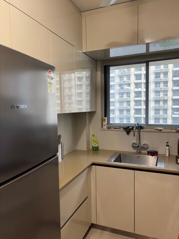 Master Bedroom in 1 BHK Apartment at Hiranandani Regent Hill, Powai – for Rent