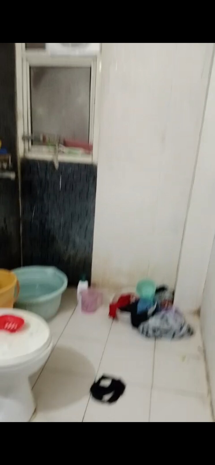 Bathroom, panchsheel-wellington 2.5 Bedroom 1217 Sq.Ft. Apartment In Dundahera Ghaziabad 8214922