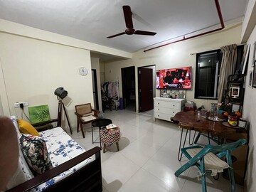 Master Bedroom in 1 BHK Apartment at Soundlines Florence Tower, Lower Parel – for Rent
