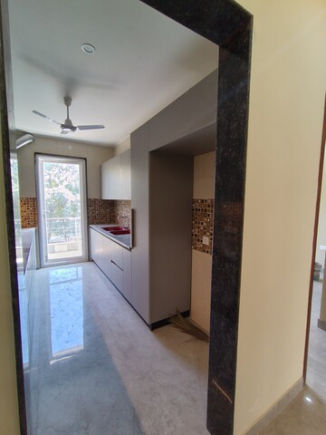 Furnished Amenities in 3 BHK Builder Floor at Sector 51 – for Rent