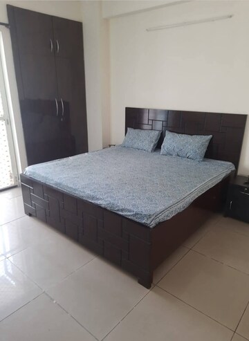 Bedroom in 3 BHK Apartment at Panchsheel Greens, Sector 16 Greater Noida – for Rent
