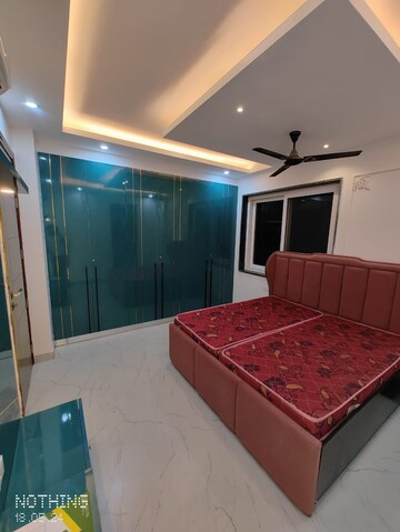 Bedroom in 3 BHK Apartment at Kumar Picasso, Hadapsar – for Rent