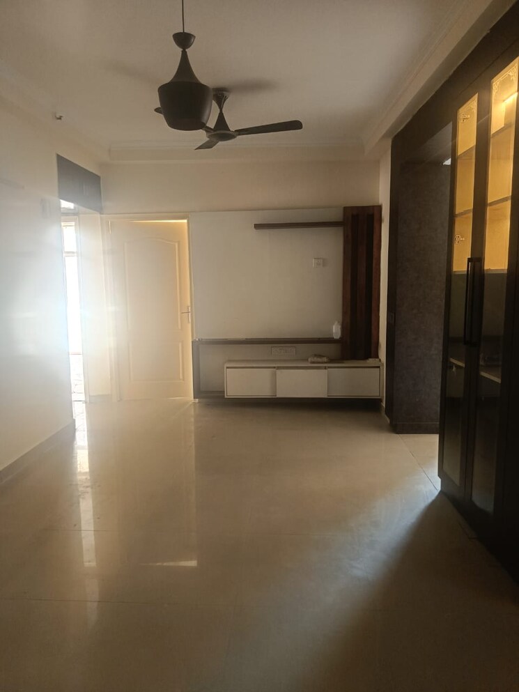 Room, amrapali-silicon-city 3 Bedroom 1420 Sq.Ft. Apartment In Sector 76 Noida 8214956