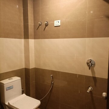 Bathroom in 3 BHK Apartment at Amrapali Silicon City, Sector 76 – for Sale