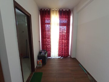 Bedroom in 1 RK Builder Floor at Sahastradhara Road – for Rent