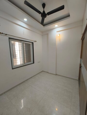 3 BHK Apartment For Rent in Kumar Picasso Hadapsar Pune  8215034