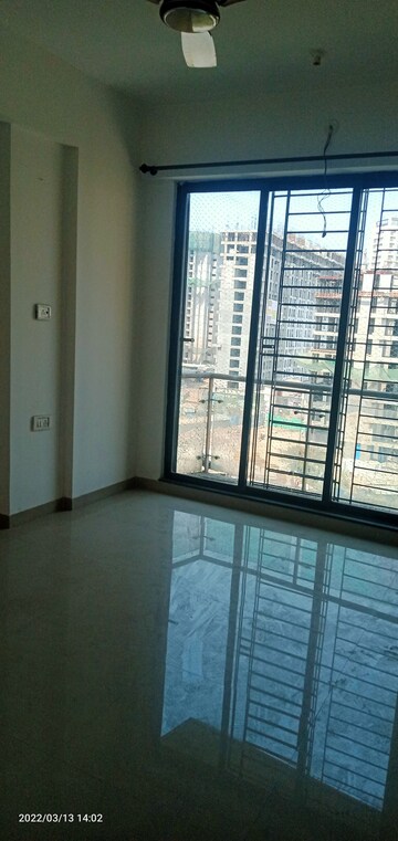 Room in 2.5 BHK Apartment at Mira Nagar – for Rent