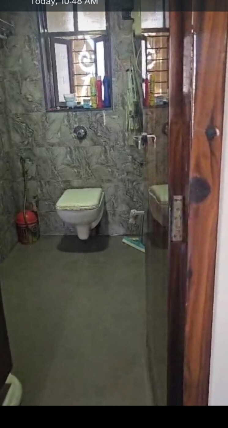 Bathroom, munisuvrat-apartment 2 Bedroom 600 Sq.Ft. Apartment In Kandivali West Mumbai 8215092